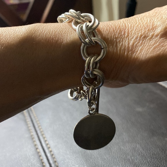 Necklace and bracelet set - Picture 3 of 3